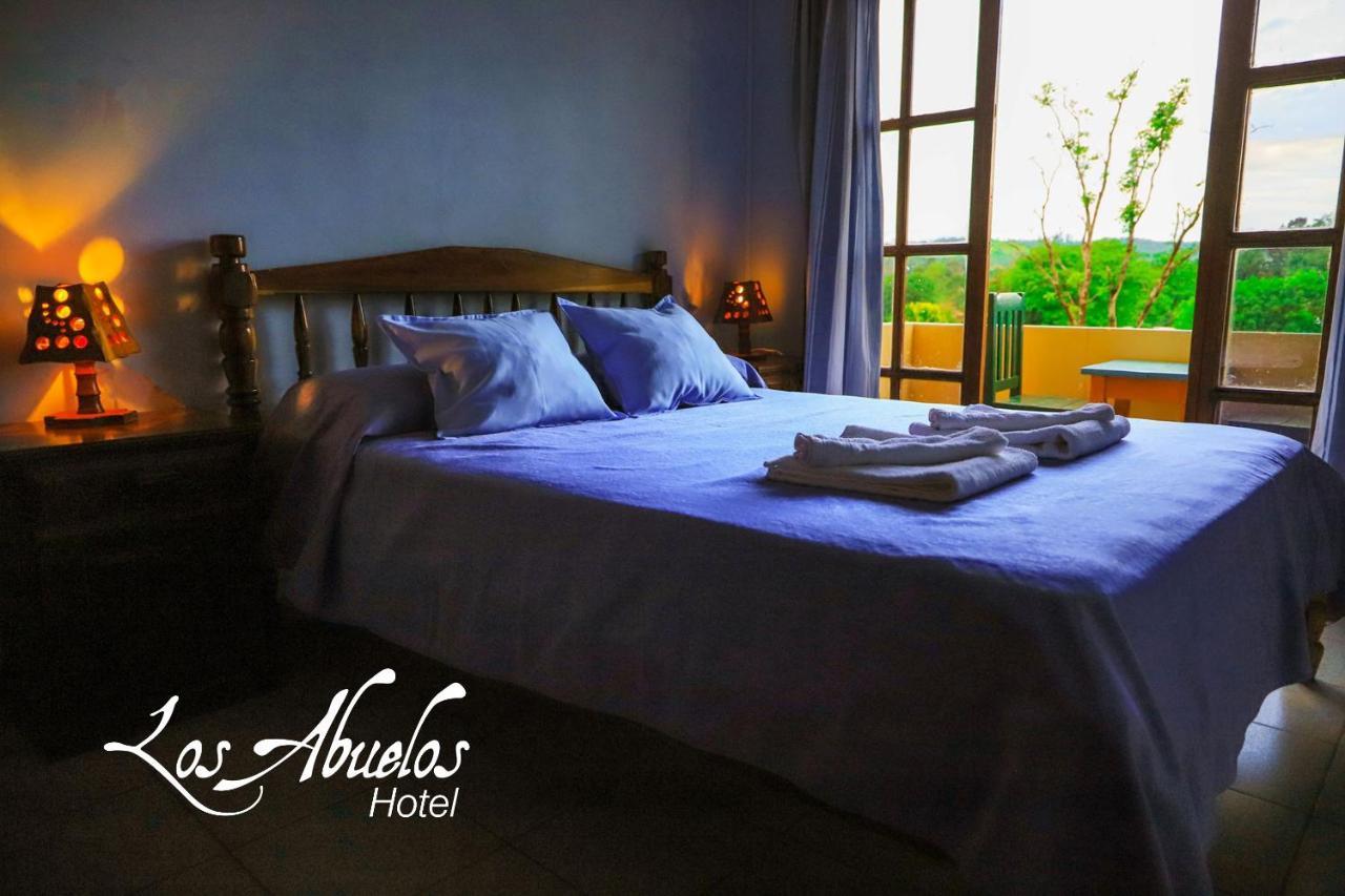 Hotel Los Abuelos El Soberbio Dış mekan fotoğraf